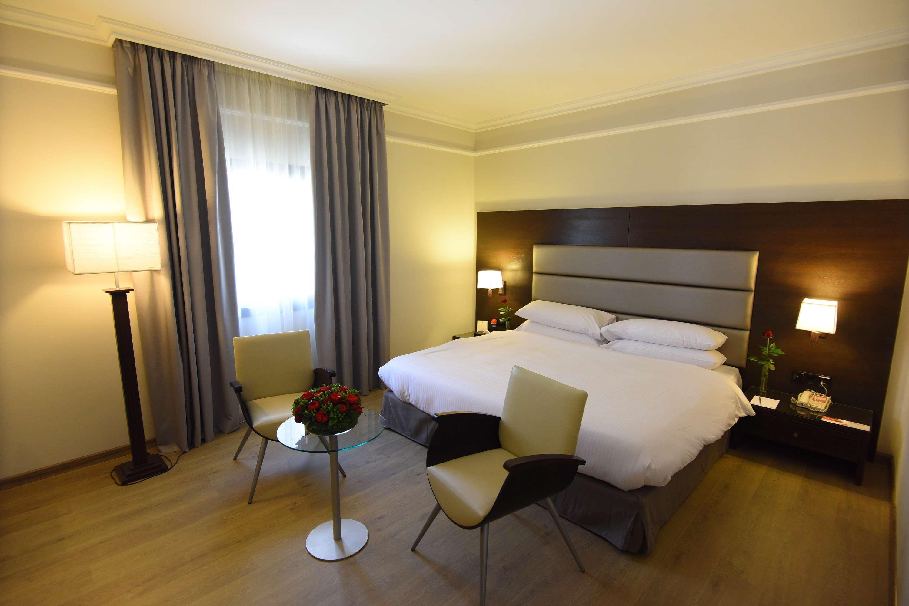 Ramada By Wyndham Downtown