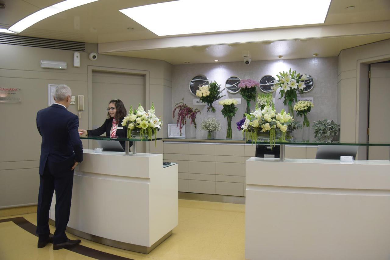Hotel Ramada By Wyndham Downtown 4*
