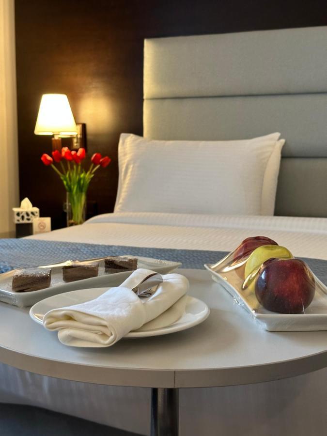 Ramada By Wyndham Downtown