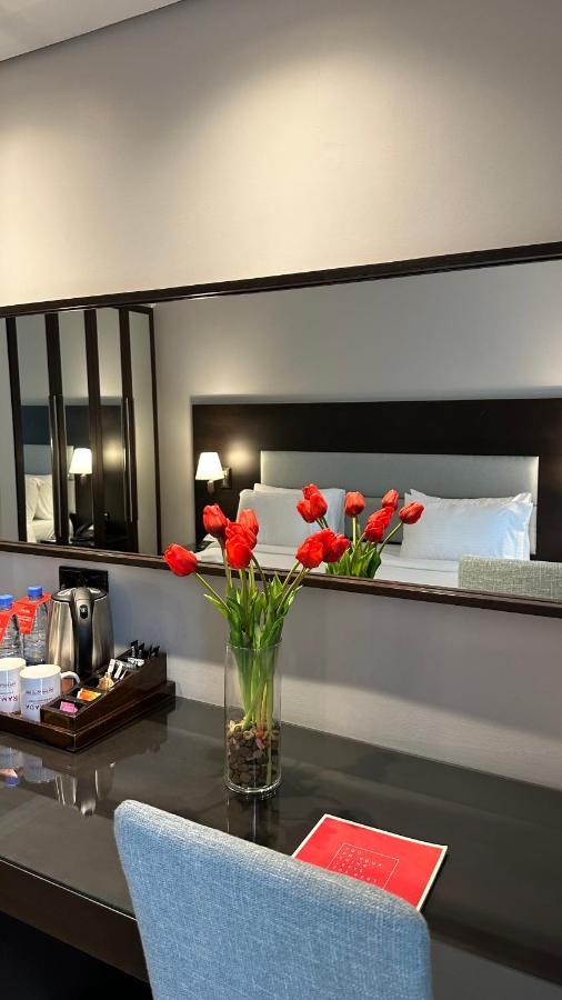 Hotel Ramada By Wyndham Downtown Beirut