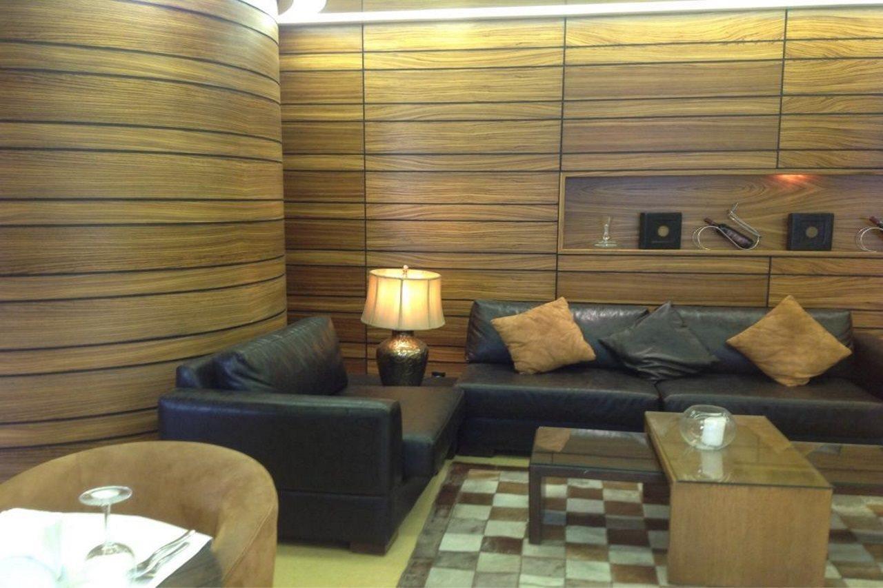 Hotel Ramada By Wyndham Downtown 4*